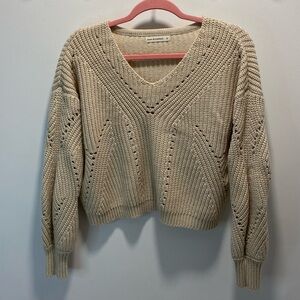 moon & madison V-Neck Sweater in Cream